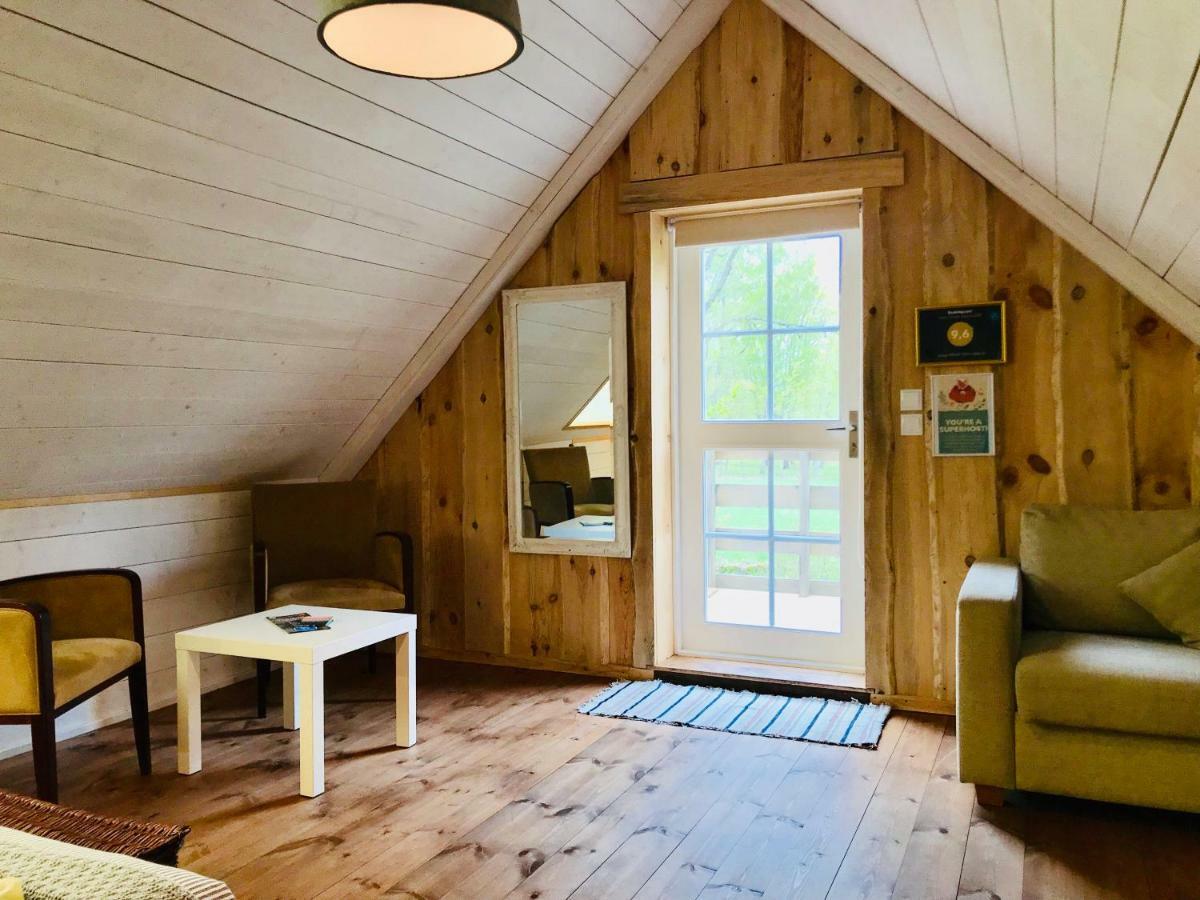 Jaagu-Mihkli Muhu Island Guest House Ridasi Bagian luar foto